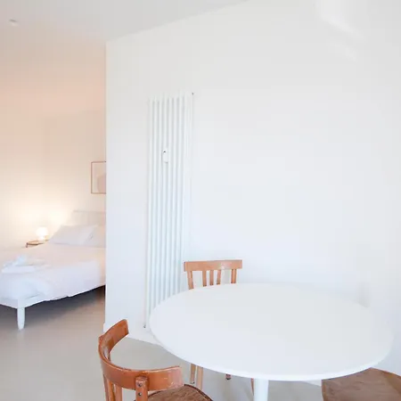 Lägenhet Zefiro - Saffi Design - Ambrogiohost Bologna
